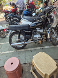 Yamaha RX 100