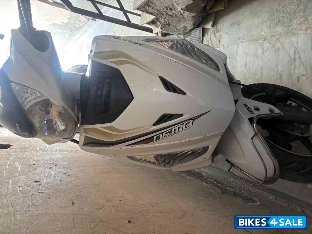 Hero Maestro Edge 125