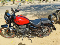 Red Royal Enfield Meteor 350 Fireball