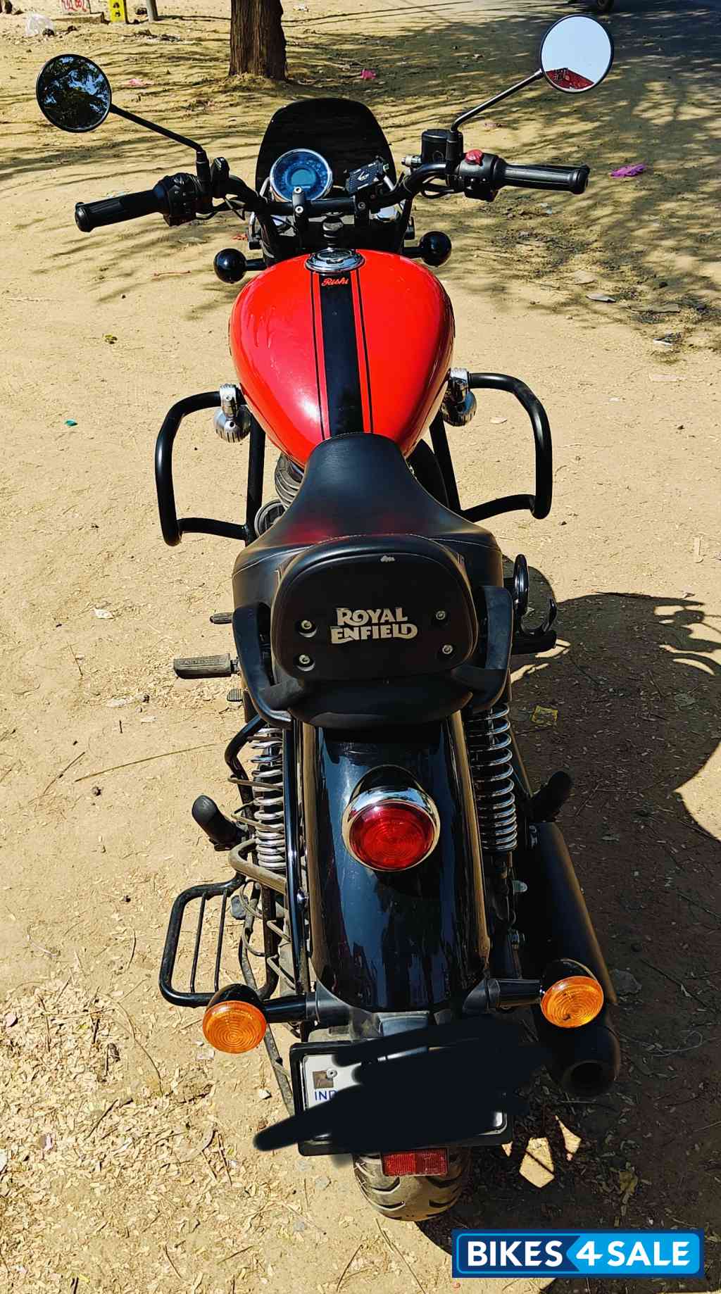 Red Royal Enfield Meteor 350 Fireball