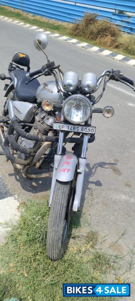 Royal Enfield Thunderbird