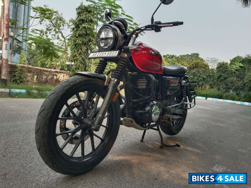 Reb Black Honda CB350RS New Hue Edition