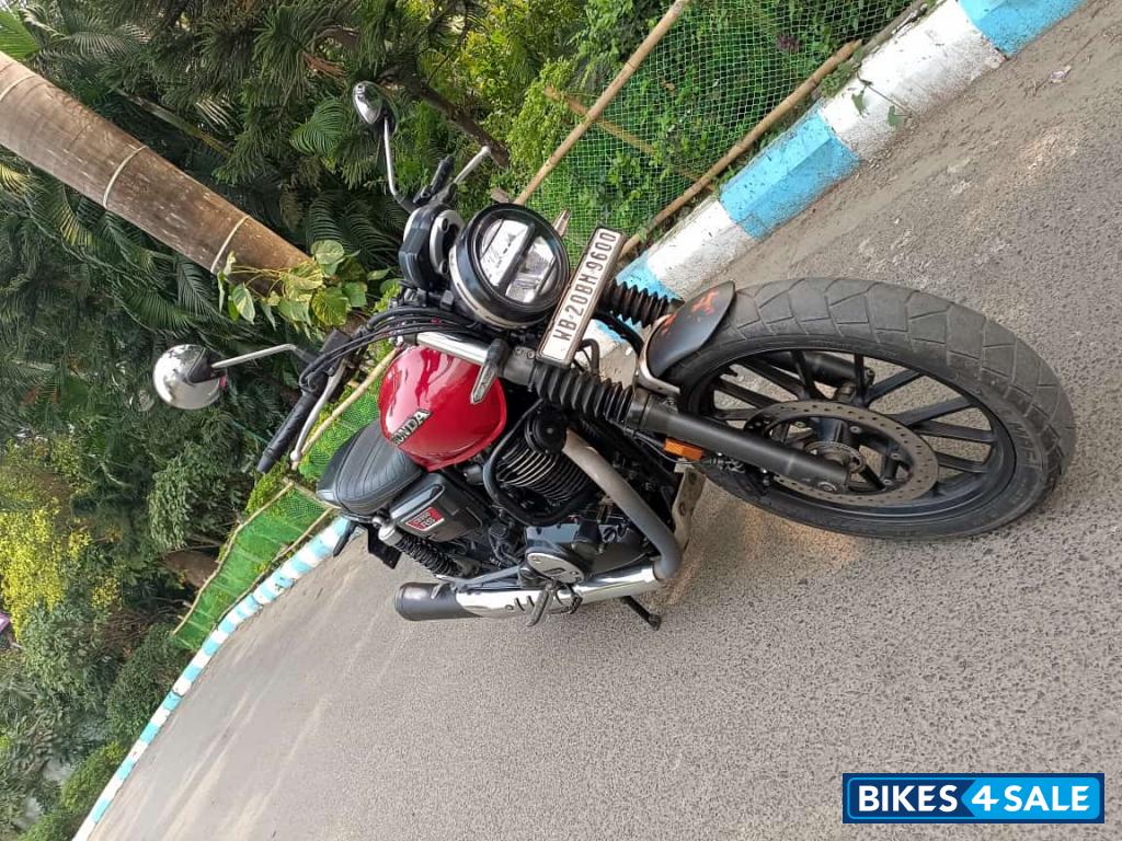 Reb Black Honda CB350RS New Hue Edition