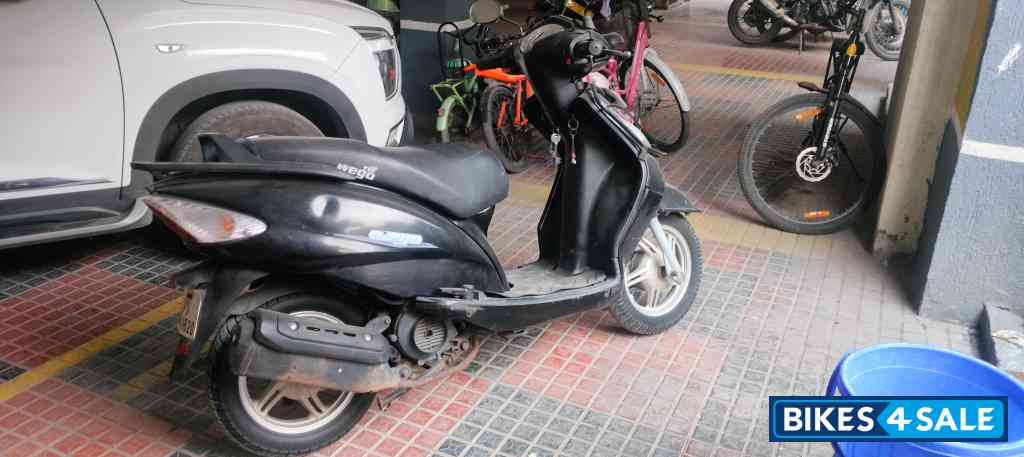 Black TVS Wego
