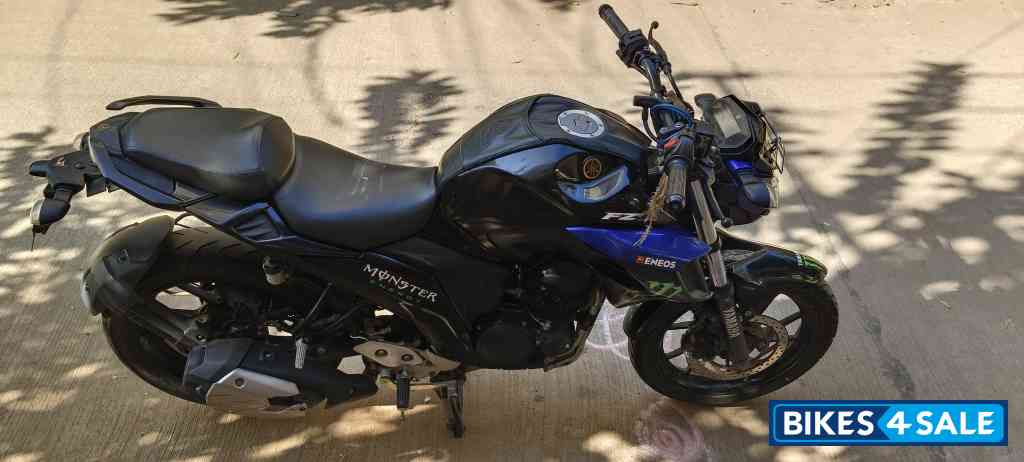 Yamaha FZS 25