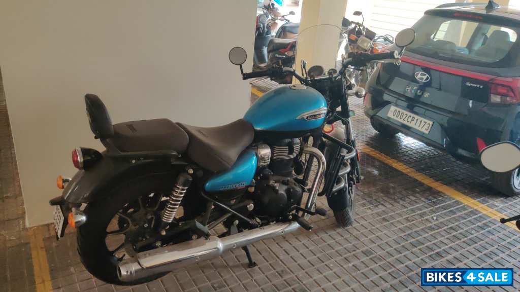 Blue Royal Enfield Meteor 350 Supernova