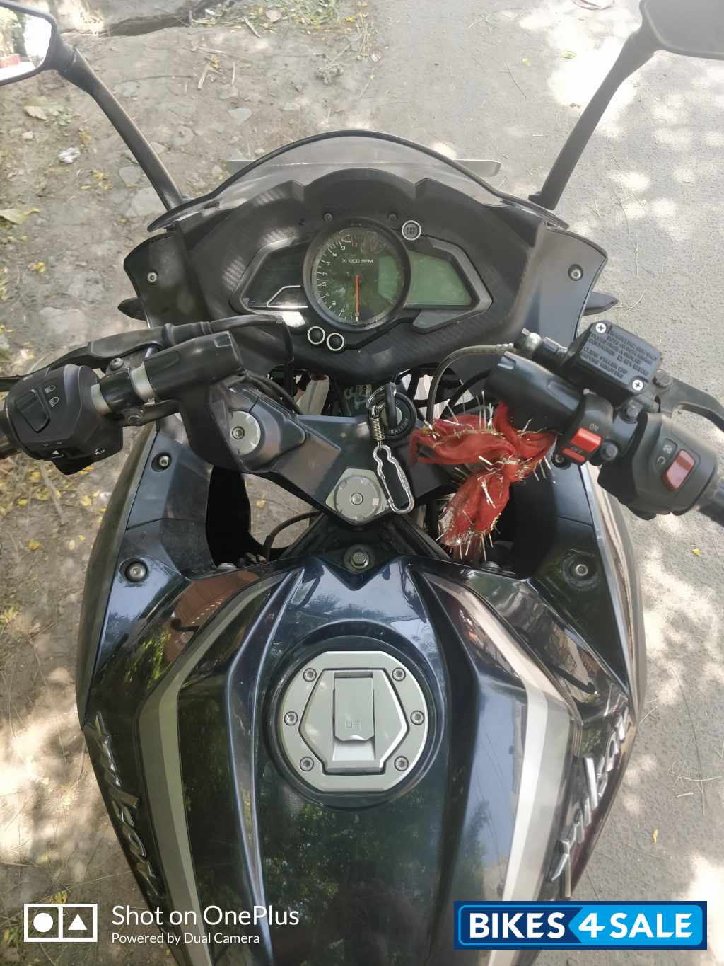 Bajaj Pulsar RS 200