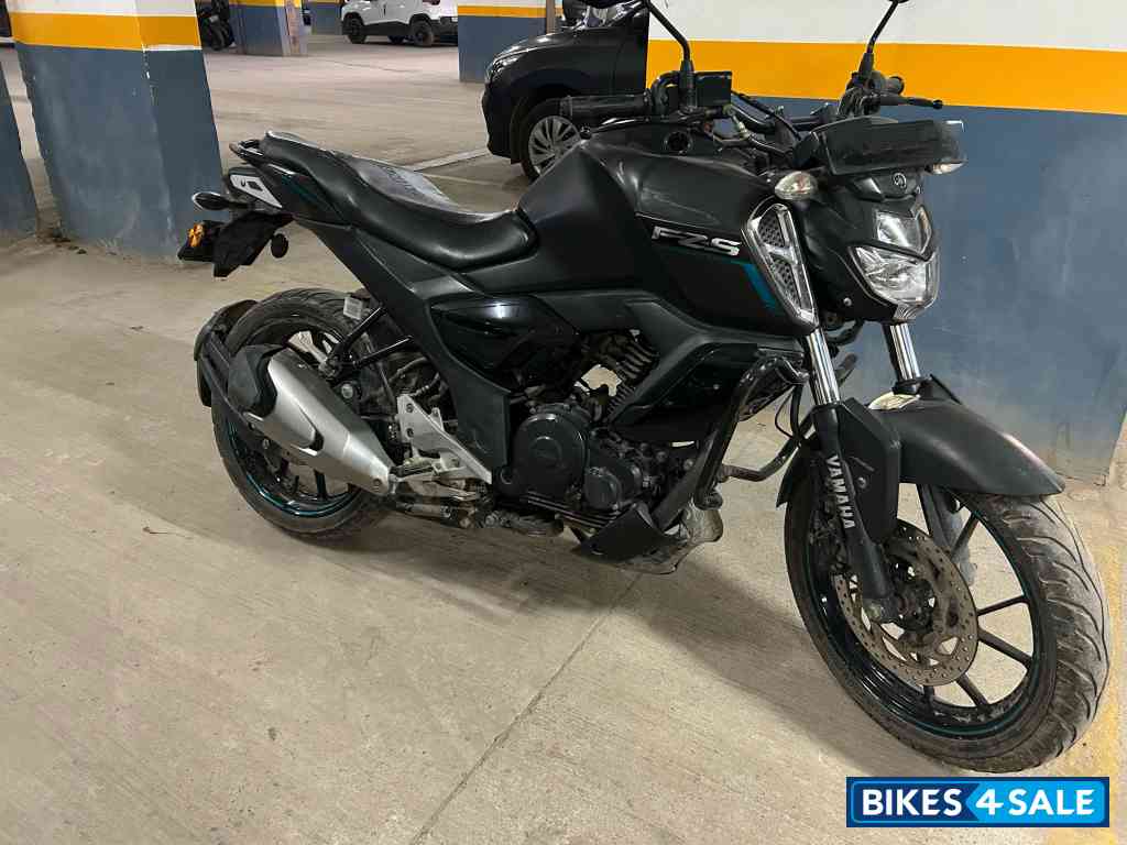 Yamaha FZ-S FI V3