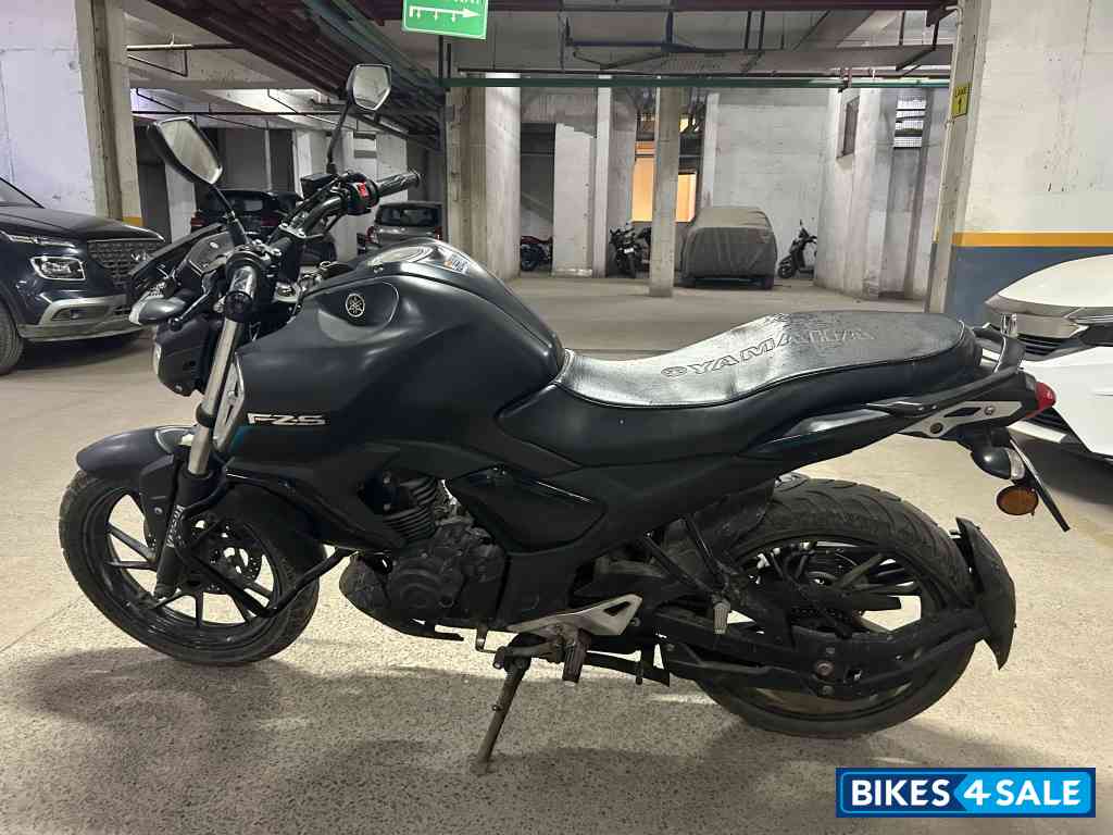 Yamaha FZ-S FI V3