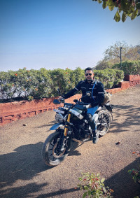 Triumph Scrambler 400 X