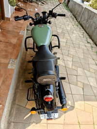 Olive Royal Enfield Meteor 350 Fireball