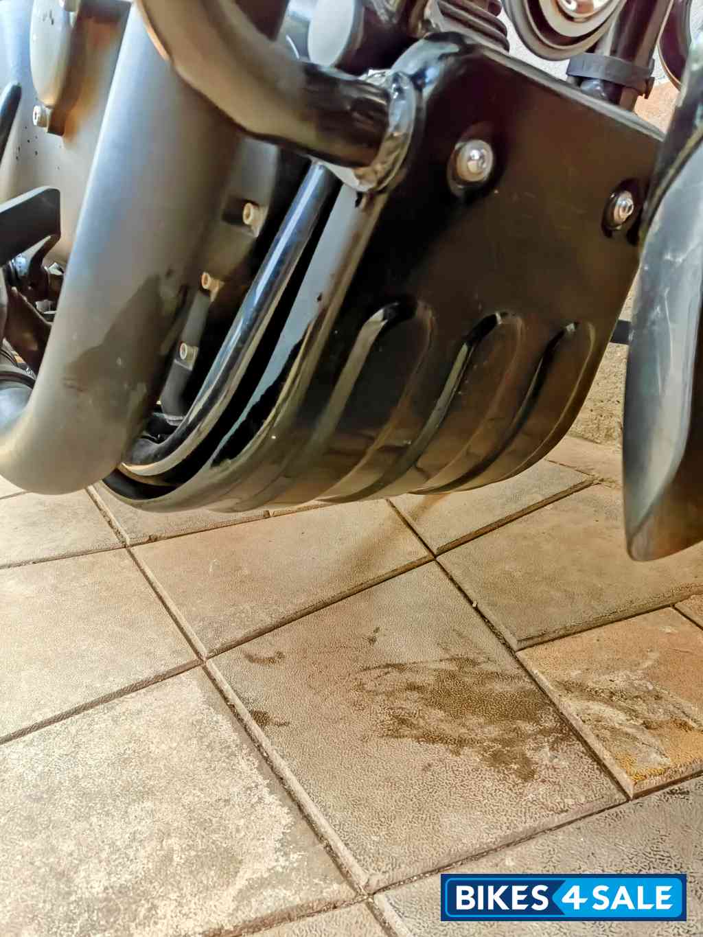 Olive Royal Enfield Meteor 350 Fireball