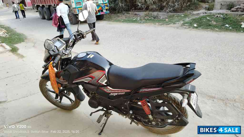 Black Honda SP125 Sports Edition