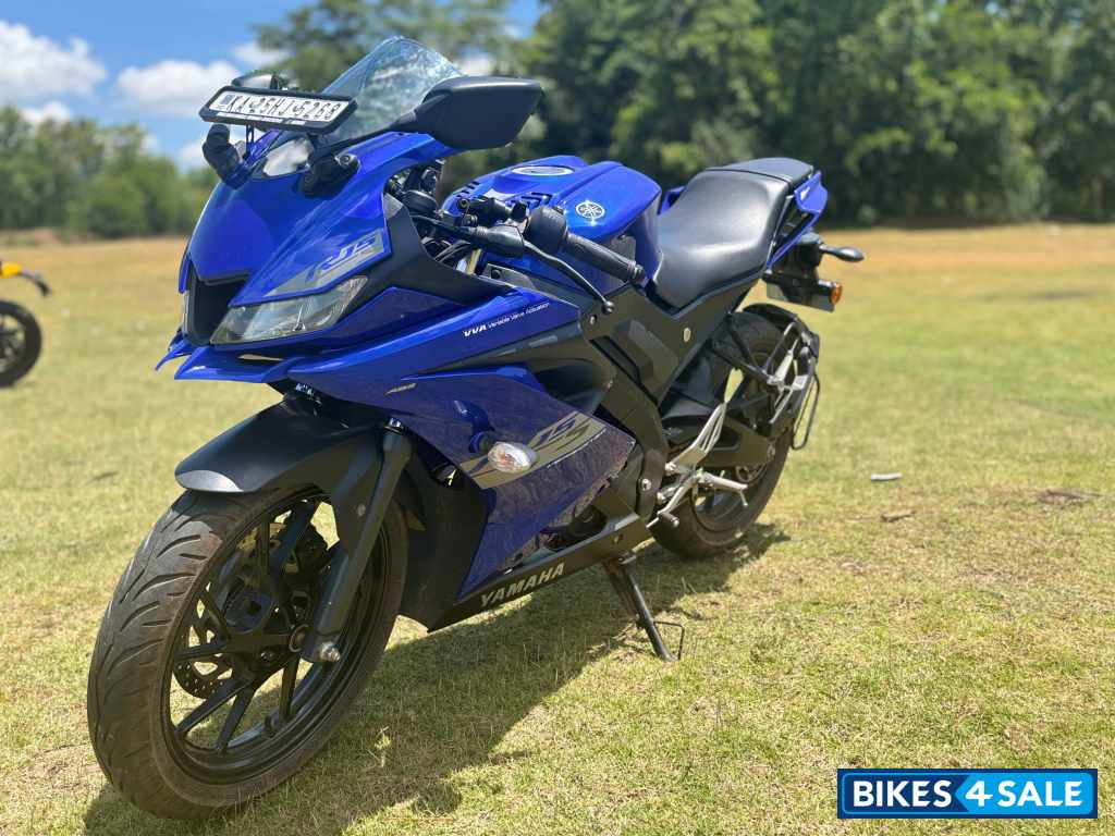 Glossy Blue Yamaha YZF R15 S