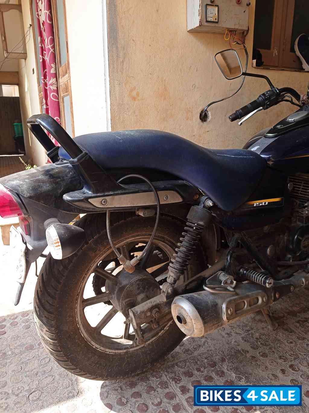 Bajaj Avenger Street 150