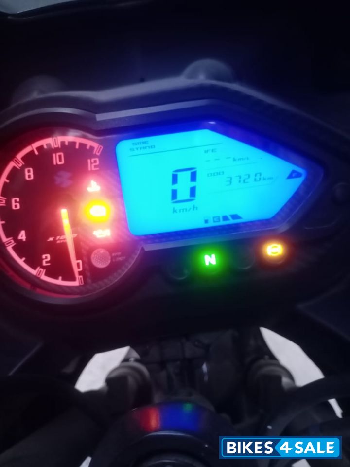 Bajaj Pulsar 220F