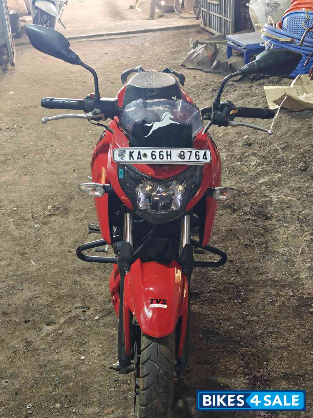 Racing Red TVS Apache RTR 160 4V