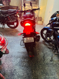 Black Suzuki Gixxer SF