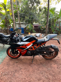 KTM RC 200
