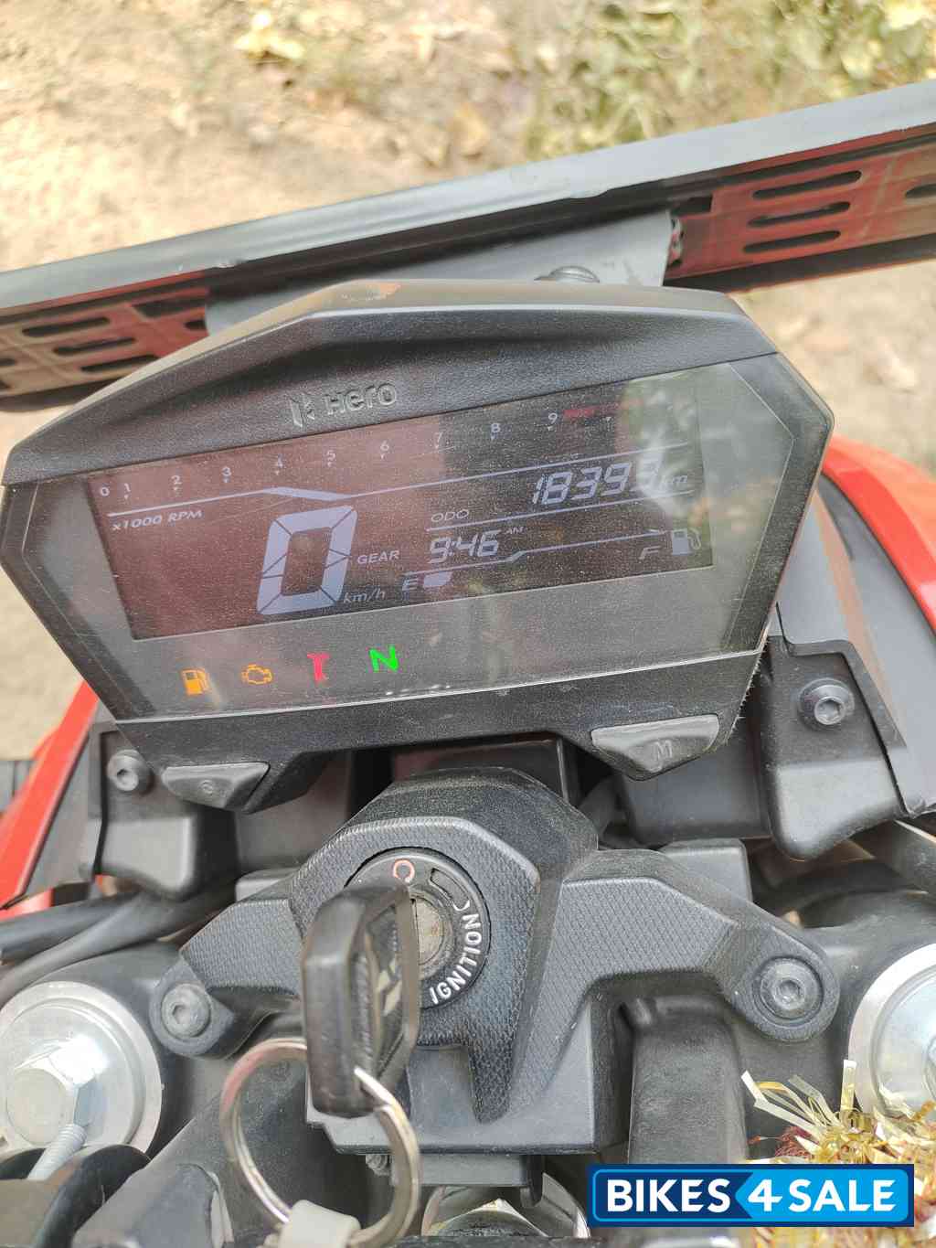 Red Hero Xtreme 125R