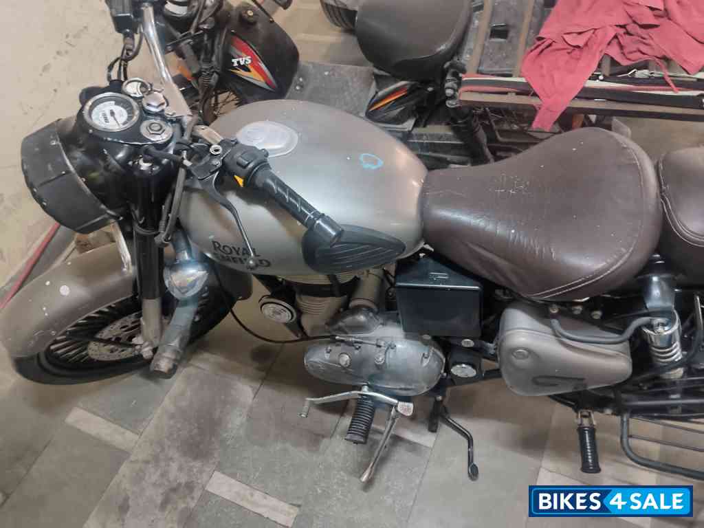Royal Enfield Classic Gunmetal Grey