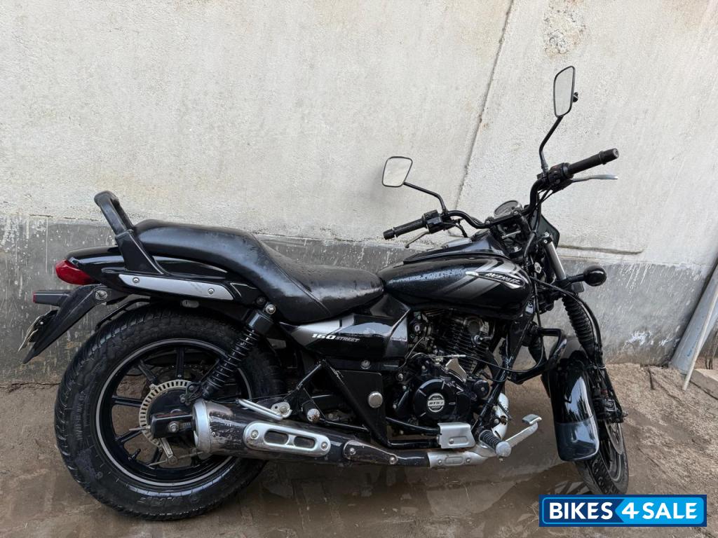 Bajaj Avenger Street 160 BS6