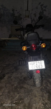 Royal Enfield Hunter 350 Metro