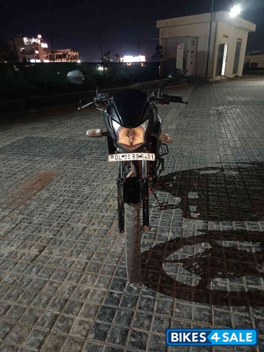 Gray Honda Livo Disc