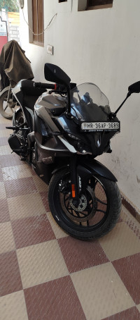 Gloss Pewter Grey Bajaj Pulsar RS 200 BS6