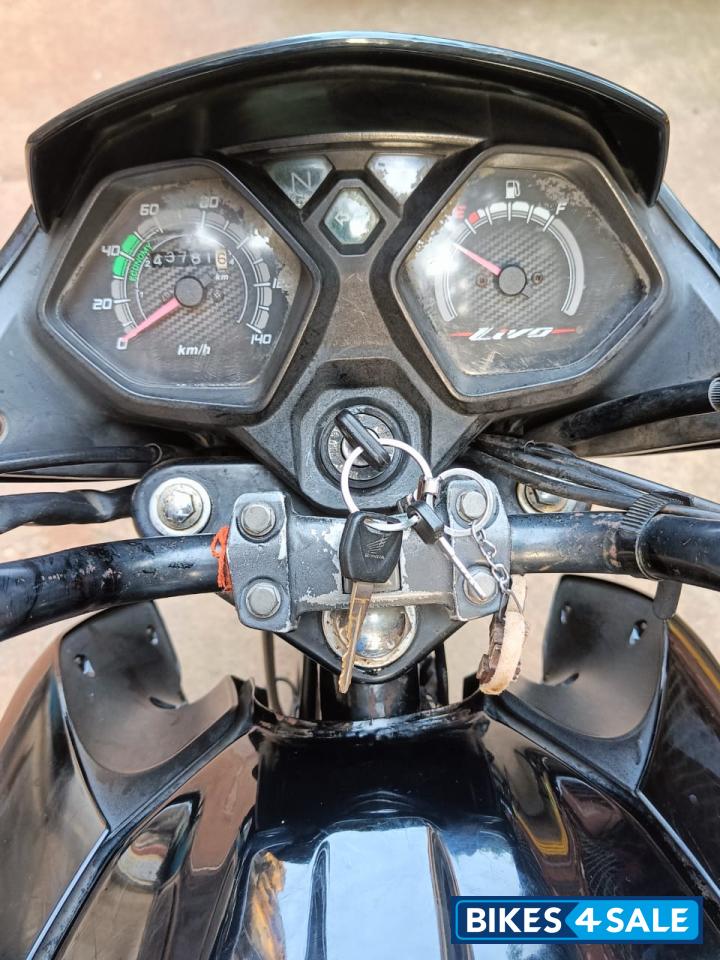 Black Honda Livo Disc