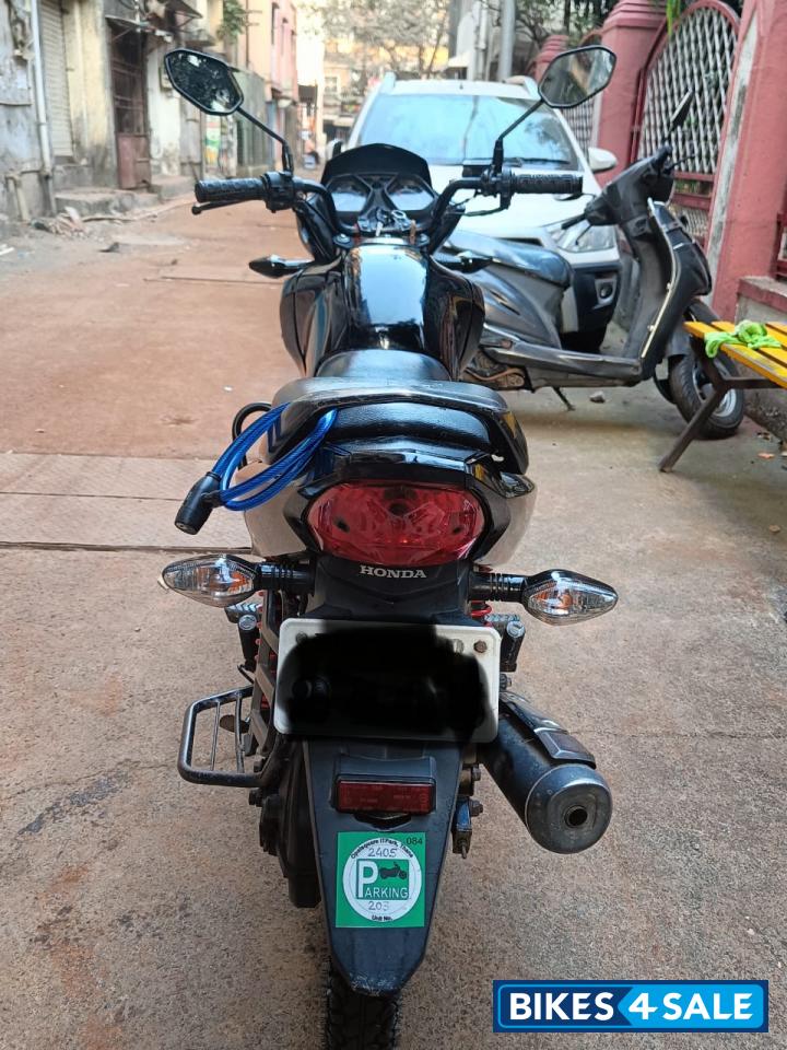 Black Honda Livo Disc