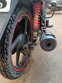 Black Honda Livo Disc