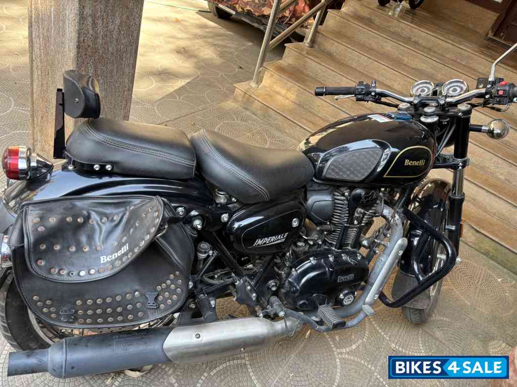 Benelli Imperiale 400 BS6