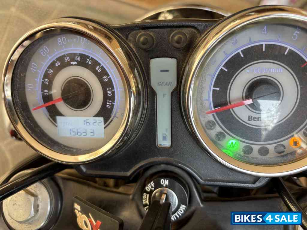 Benelli Imperiale 400 BS6