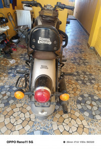 Royal Enfield Classic 350 Dual Channel BS6