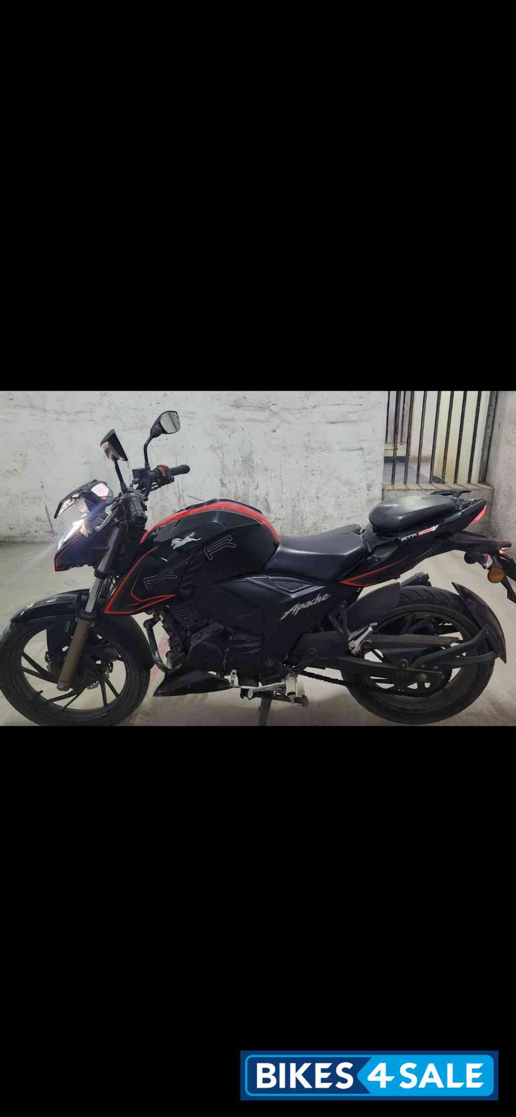 TVS Apache RTR 200 4V ABS