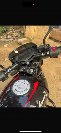 Bajaj Pulsar 125