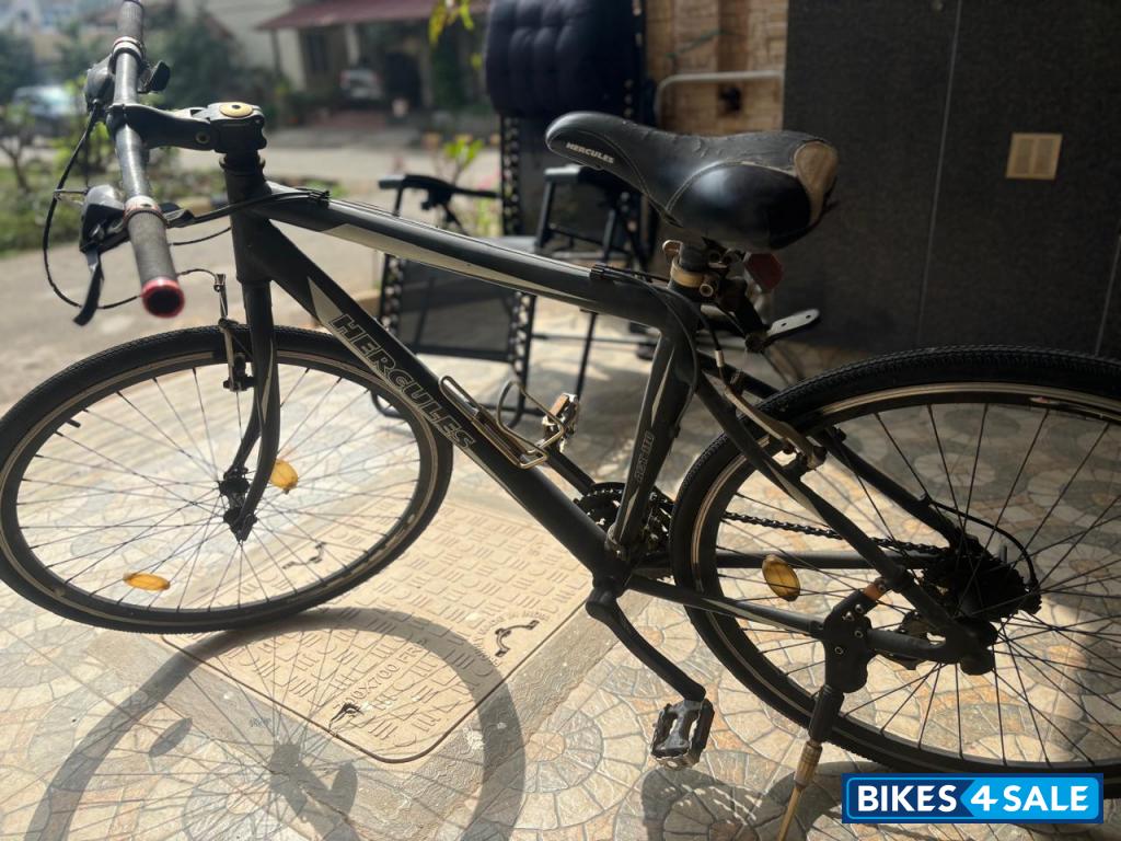 Black Bicycle Hercules