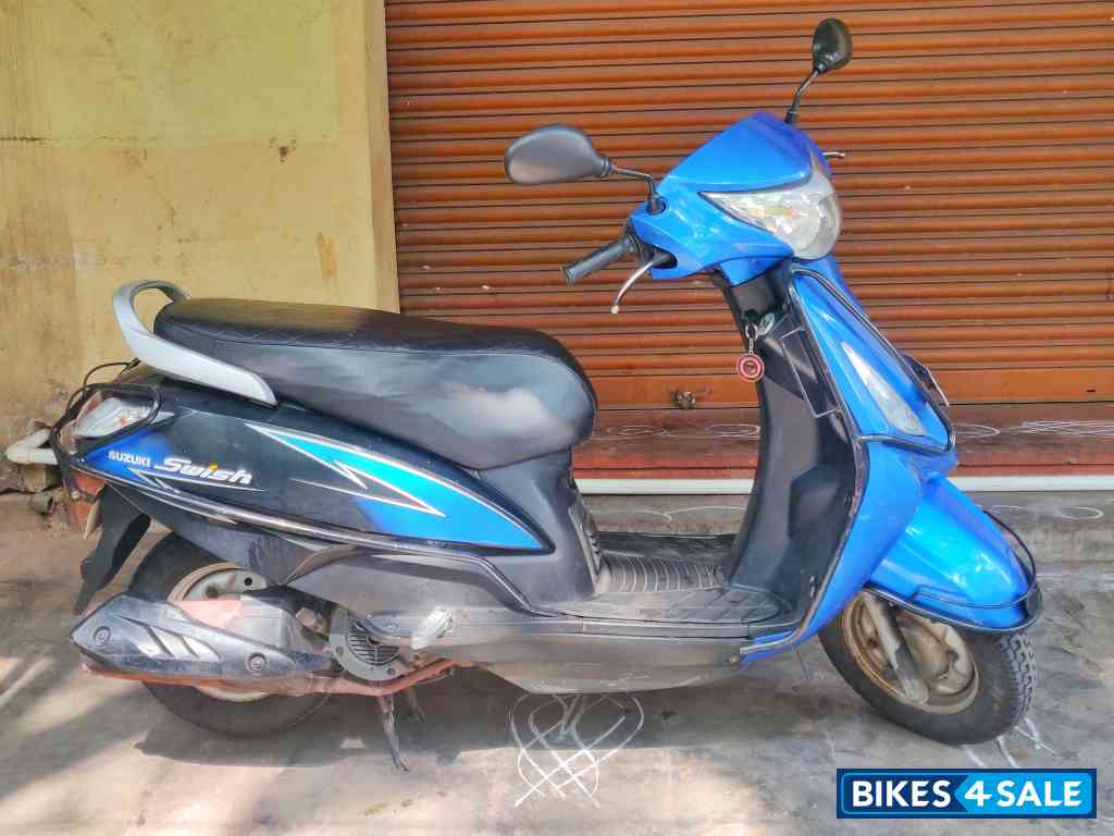 Blue Suzuki Swish