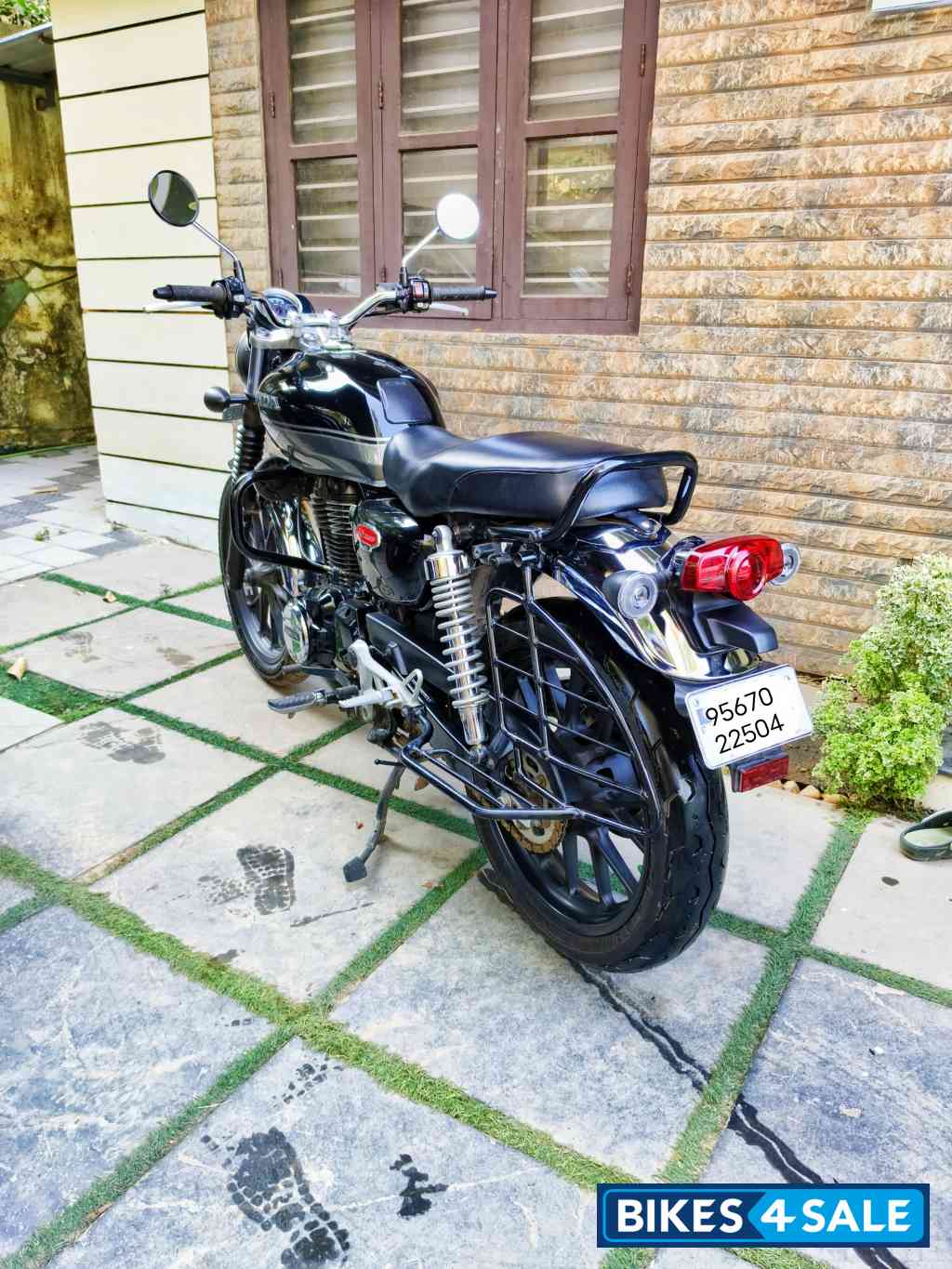 Honda Hness CB350 DLX Pro