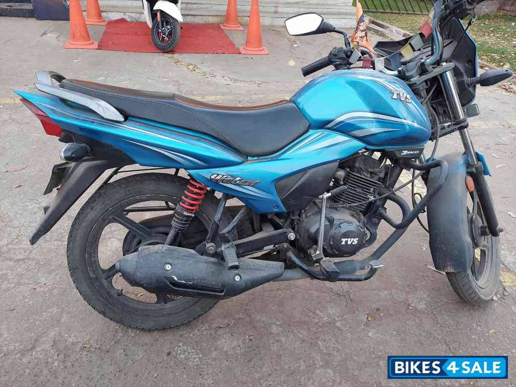 TVS Victor