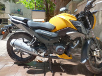 TVS Raider Split Seat