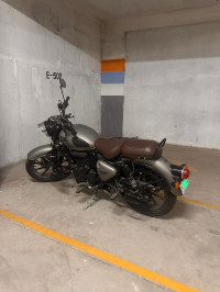 Gun Metal Royal Enfield Classic 350 BS VI