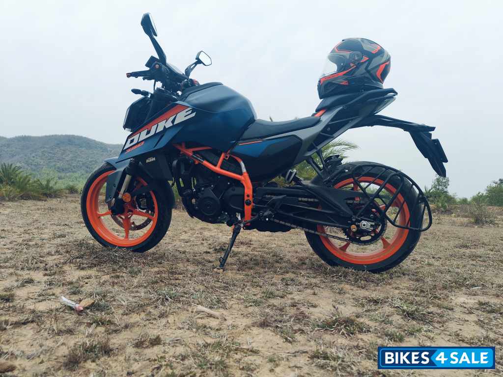 KTM Duke 390 2024