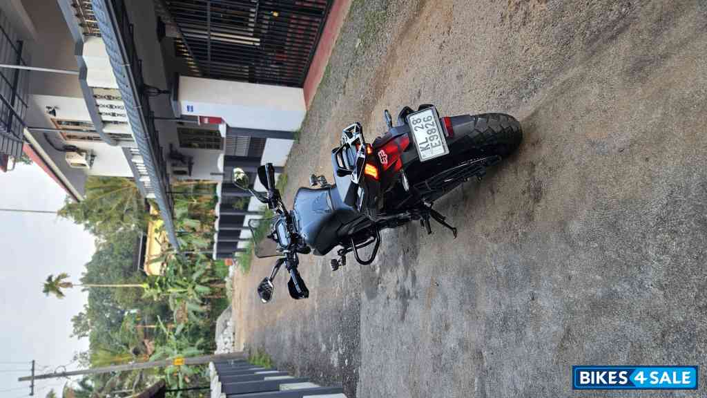 Bajaj Dominar 400