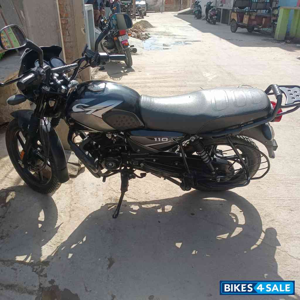 Black And Silver Bajaj CT110X