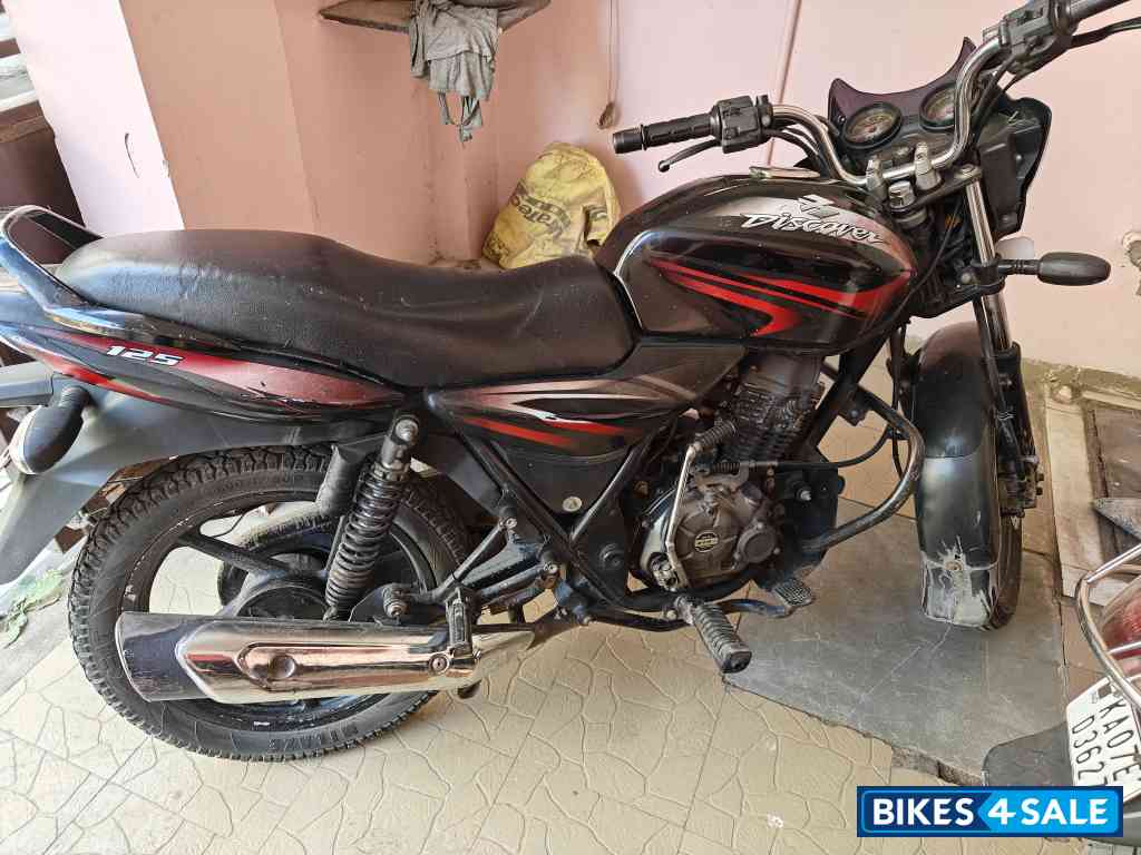 Bajaj Discover 125