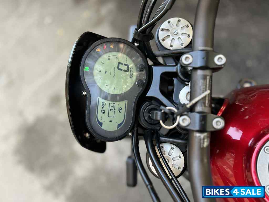 Benelli Leoncino 500 BS6