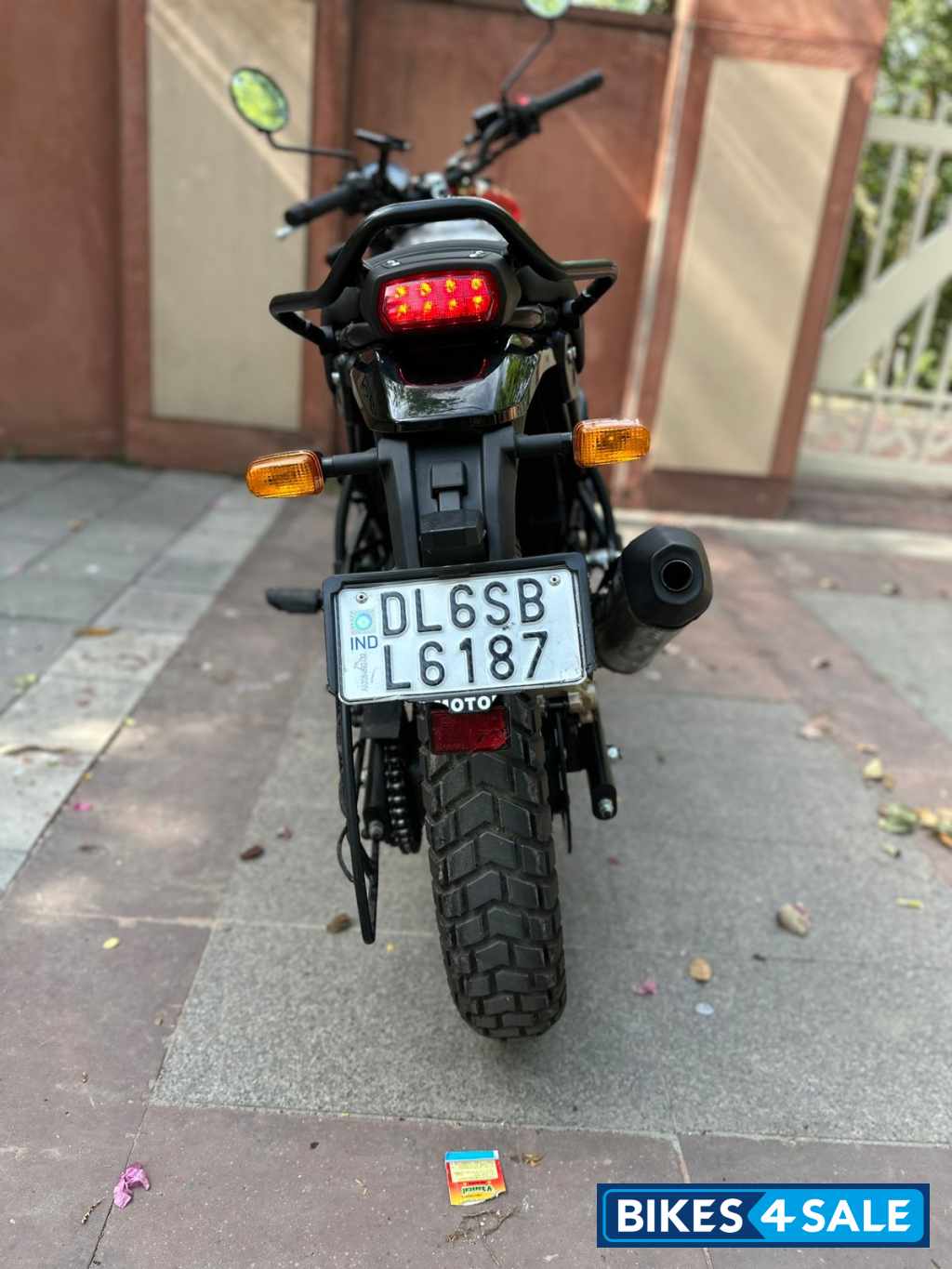 Royal Enfield Scram 411