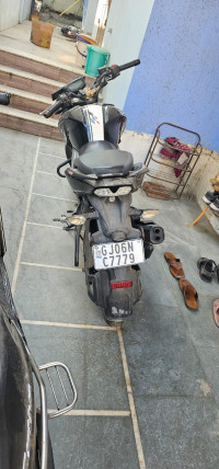 Black TVS Apache RTR 160 4V